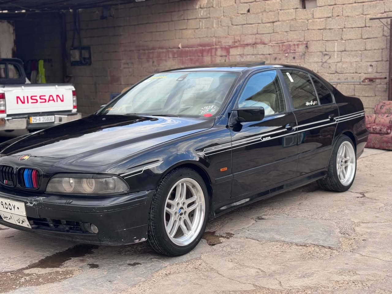البيع فقط بيم سقر E39 موديل 2000 رقم اربيل منتهي شرط تحويل عليها غرامه 300 الف ريجع ورا معامله سبوغ عام جماليه بي فقط جاملغ سكن ضربه بسيط كير محرك شرط سعر 90 مجال قليل مكان كركوك داقوق رقم موبايل ***********
