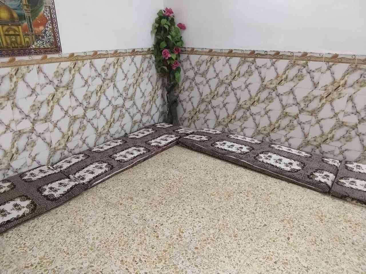 دواشك جديد سعر 8الاف دينار *********** مكان ورديه خارج
