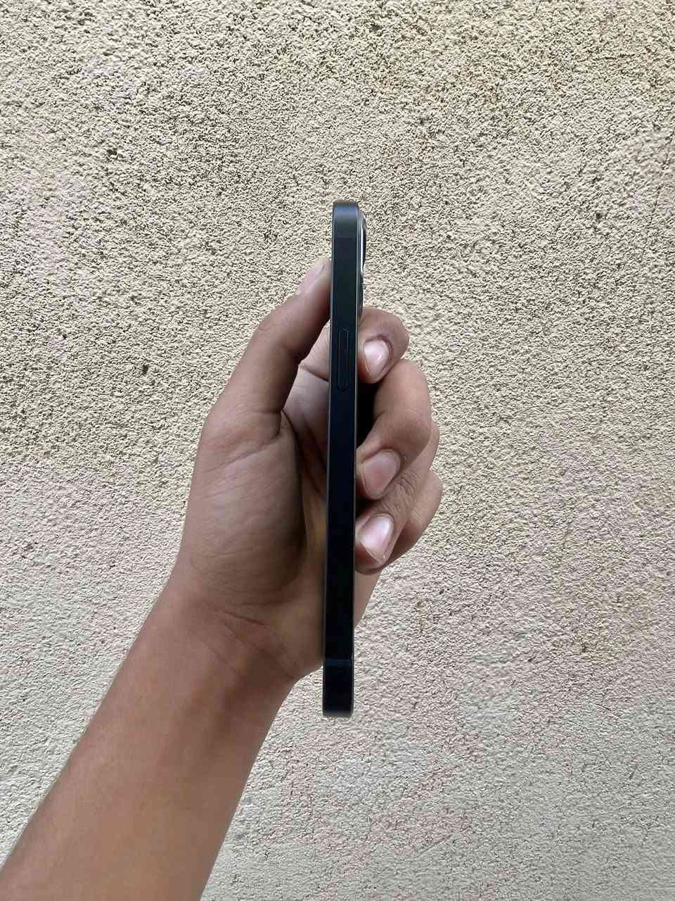 السلام عليكم للبيع او مراوس ايفون ١٣ العادي
ذاكرة:١٢٨
بطارية:٧٦
نسخة:شرق اوسط 
دبل:سيم كارت 
نضافه:١٠٠/١٠٠
ملاحظة:الجهاز مكفوله كفاله عامه من كلشي فقط(مفتوح تخطي) وخطه يشتغل بس مايتصل مكان ناصريه مركز السعر ٢٣٠ وبيه مجال


**إذا كنت صاحب هذا الإعلان وتريد حذفه لأي سبب، رجاءا أرسل رسالة إلى الدعم الفني**