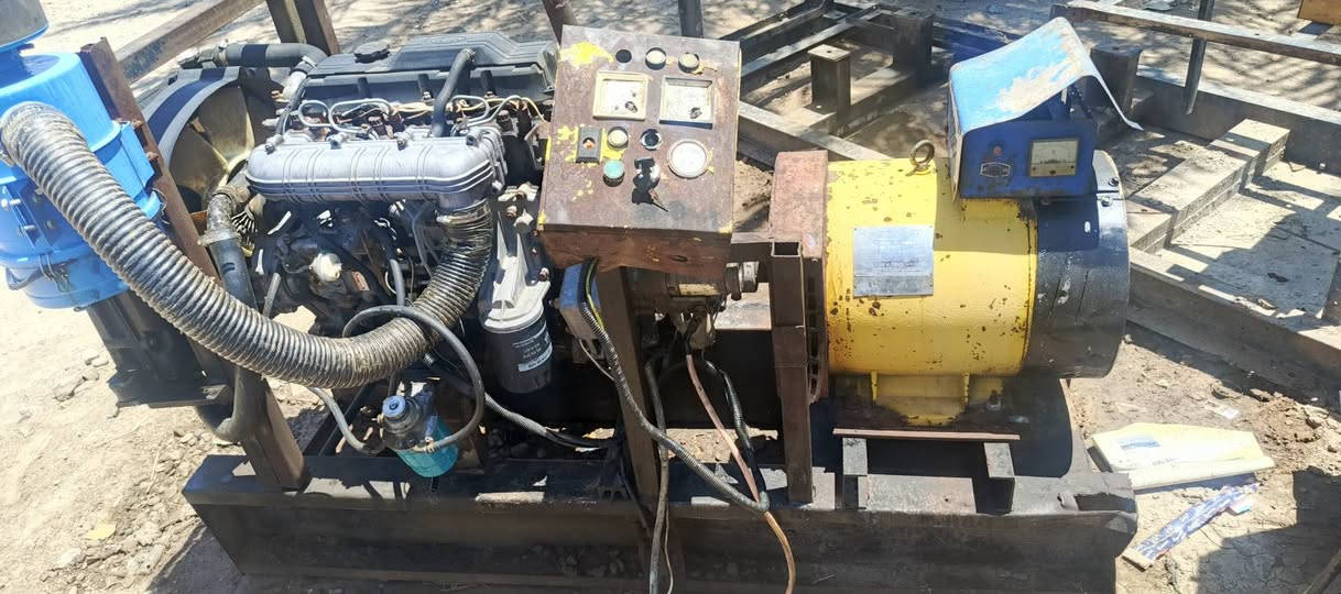 للبيع كيا 30 كيفي 3فيز شغاله بشرط لا صرف ولا بخار السعر 12 المكان ديالى ناحيه العضيم للاستفسار ***********
