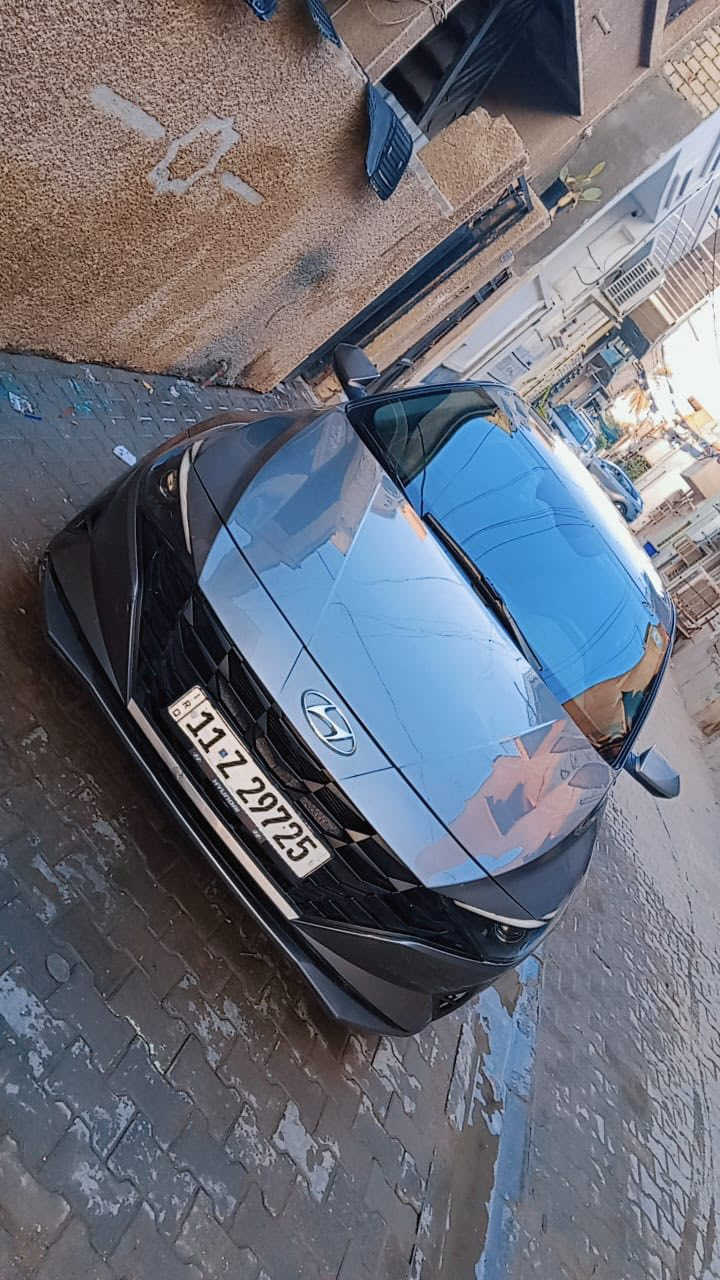 سلام عليكم 
للبيع النترا 2022  محرك الفين دوش بصمة شاشه جبيره رادار امامي رقم بغداد تحويل ثاني يوم سياره نظيفه ونصبتها كلش حلوه 
 عنواني بغداد حي الاعلام 
السعر 132 
***********
