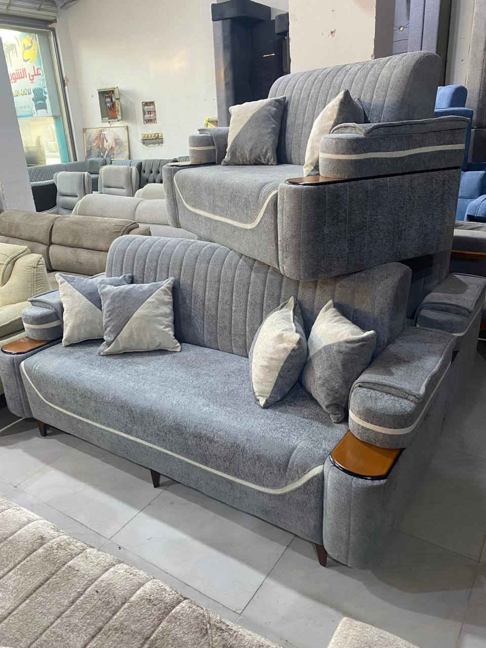 تم تنزيل حاويتين (تخم تركي + ديوان تركي)
تحطيم الاسعار ،متوفر جمله - مفرد

مـجمـع علي الشويلي
ناصريــــــة  شــــارع 30
 مجاور مكتب الصدرين للعقار

*********** 
***********
