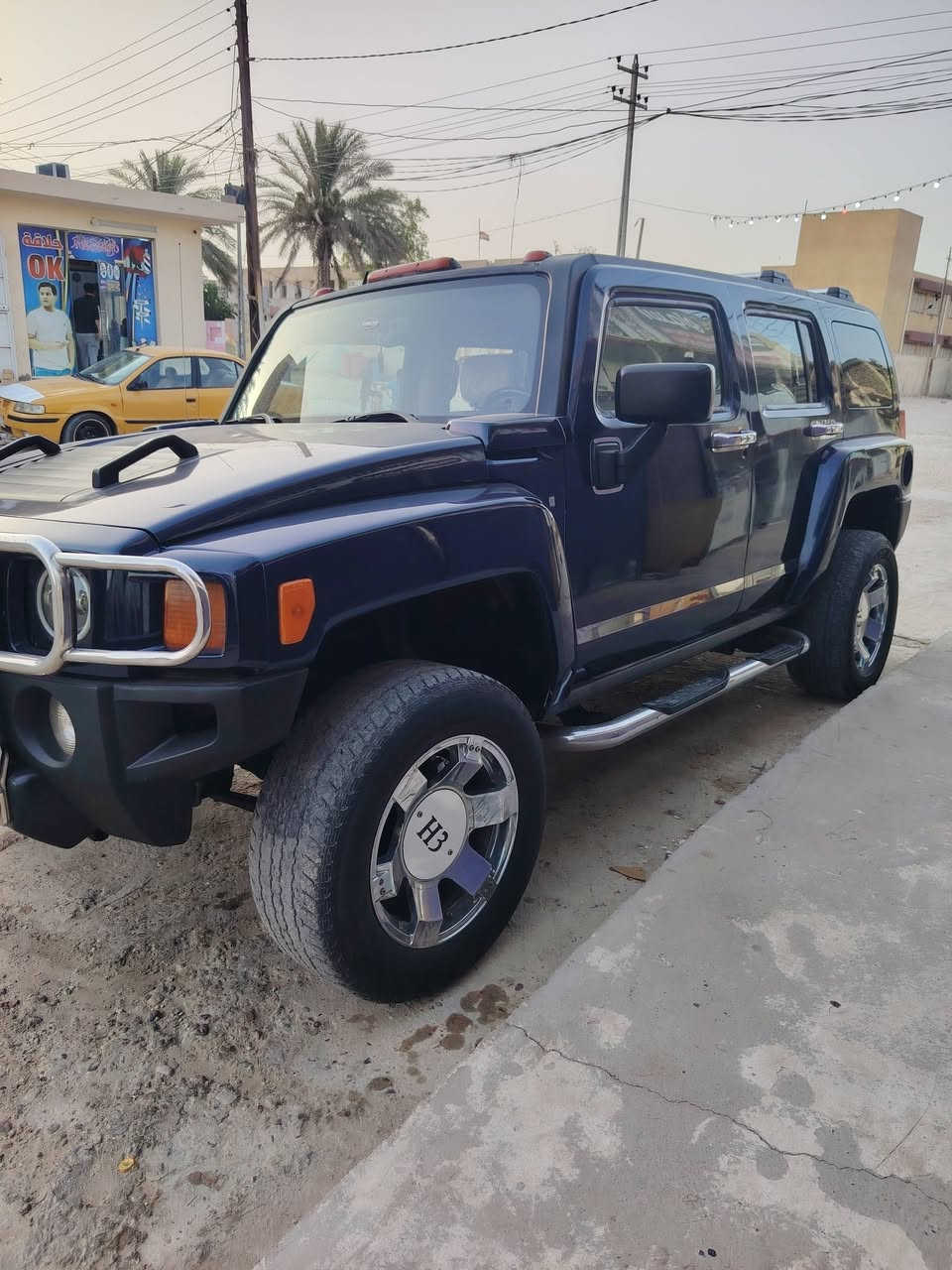 همر اج 3
موديل 2008
شاشات داخليه 3
سياره جاهزه مابيها اي نقص 
مراوس او بيع حسب القناعه 
مزوده بداش كام10 انج شاشه + 3 كامرات  امامي وخلفي وداخلي  
السعر 115
 العنوان بابل الحله حي نادر الاولى خلف فندق اسد بابل 
الاتصال او التواصل واتساب ***********
