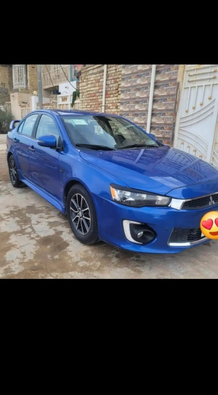 السلام عليكم مسيوبيشي لانسر قرش 2017 حادث جانبي تبديل وصبغ باب الراكب مع صبغ الباب الخلفي لمطابقة اللون و معجون وصبغ في الجاملغ الخلفي جهة قبق البانزينن
السياره ماشيه بحدود 83 الف كيلو متر حقيقي قابل للزياده
رقم اربيل شبه مميز
فول تحكم ستيرن 
كامره دواره
شاشة كبيرة
لايت عالي ناصي زينون
نظام اقتصادي ايكو
كير اوتماتيك مع وجود شفتات كير عادي بالستيرن
كير مكينه كفاله مع تبديل حدادية جديده 
السياره جاهزه مكانه بالعماره السعر 105 وبيها مجال بسيط للاستفسار ***********
