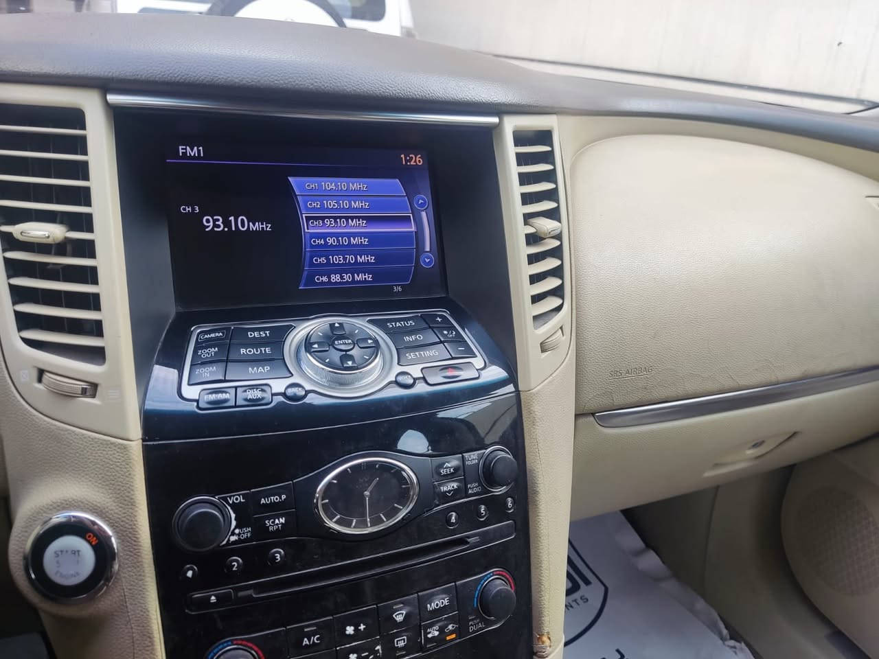 سياره نيسان انفينتي fx35 موديل 2012 خليجي عالبلاد ماشيه 150 الف حقيقي قابل للزياده استخدام بيت  بدون حادث فقط صبغ دعاميات للجماليه نتيجة شخوط وعلى الفحص / فول اوبشن/فتحة سقف / سلايد كاميرات اطارات جديده  وحساسات ……***********
