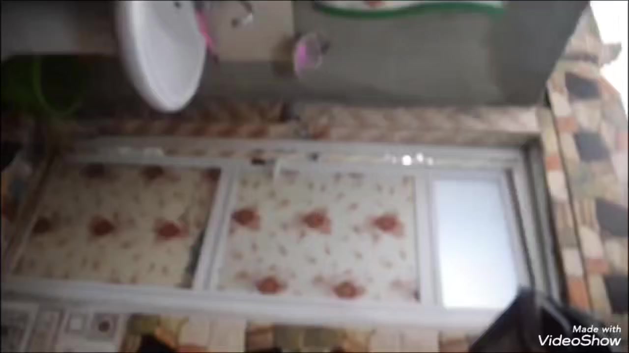 نصف قطعه شرك طابقين مسلح بناء حديث 
مساحه 72 متر تحتوي على 3 غرف مع صاله مع الملحقات 
قطاع 31
السعر 117 مليون
*********** وتساب
