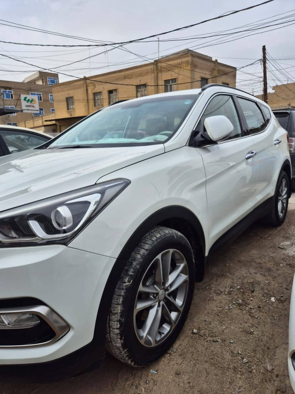 سنتافي خليجي مكينه 6 المرغوب نص جاملخ الخلفي بدون دواخل السياره على وضع الشركه السعر 180بي مجال الموقع شيخان الهاتف 
***********
***********
