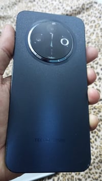 تكنو سبارك 30c • ٢٥٦ • مبدل شاشة وكالة