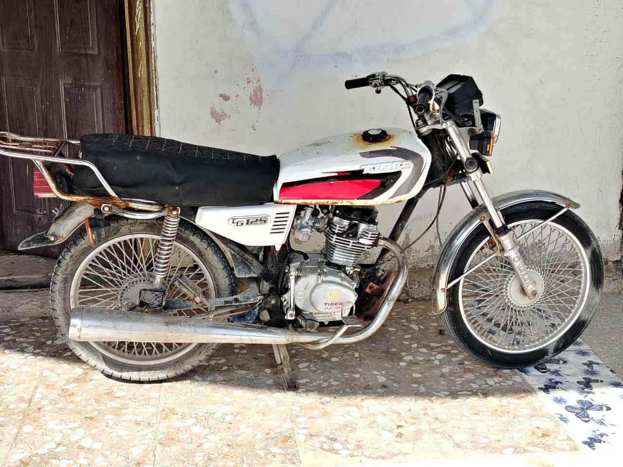 السلام عليكم للبيع دراجة أربعة كير تايكر موديل 2020 أوراق أصولي الدراجة حلوه أو نظيفة كهربائيته شغلة دراجة خير من الله رقم الهاتف *********** المكان النجف  الحيدرية خان نص عمود 537 السعر 280
