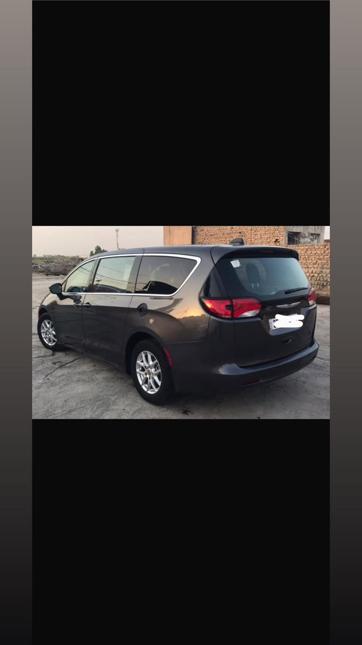 السلام عليكم كرايسلر باسفيكا 2023
Chrysler Pacifica Touring L 2023 White 3.6L

              حجم المكينه :3600 V6
     المسافة المقطوعة : 54
                            الضرر : سرقه باب الجنطه 

#مواصفاتها
1.كير ماوس
2.بصمه 
3.بصمة ابواب
4.كشنات جلد 
5.حساسات خلفي امامي
6.تشغيل عن بعد
7.ويل كب
8.كشن السايق كهرباء
9.هندبريك بصمه
10.صندوك كهرباء شفط
11.بيبان كهرباء(تحكم بالريمونت ايضاً)
12.بردات خلفيه بلاديه
13.لايتات لد الشكل الجديد 
14.رادار خلفي
15.تحديد مسار
16.ثلاث قطع تبريد
17.رادار امامي
18. رادار جانبي
19. 7 منافذ usb
20.كشنات vip منفصل
21.شاشة كبيرة كاربلاي
22.كشنات خزن
23.تدفئة كشنات
23.تدفئة ستيرن
25.تحكم ستيرن فوول
26. 7 منافذ تايب سي
27.auto starts stop engine 

السعر : اتصل او خاص 
 واتساب 
للاستفسار : ***********
