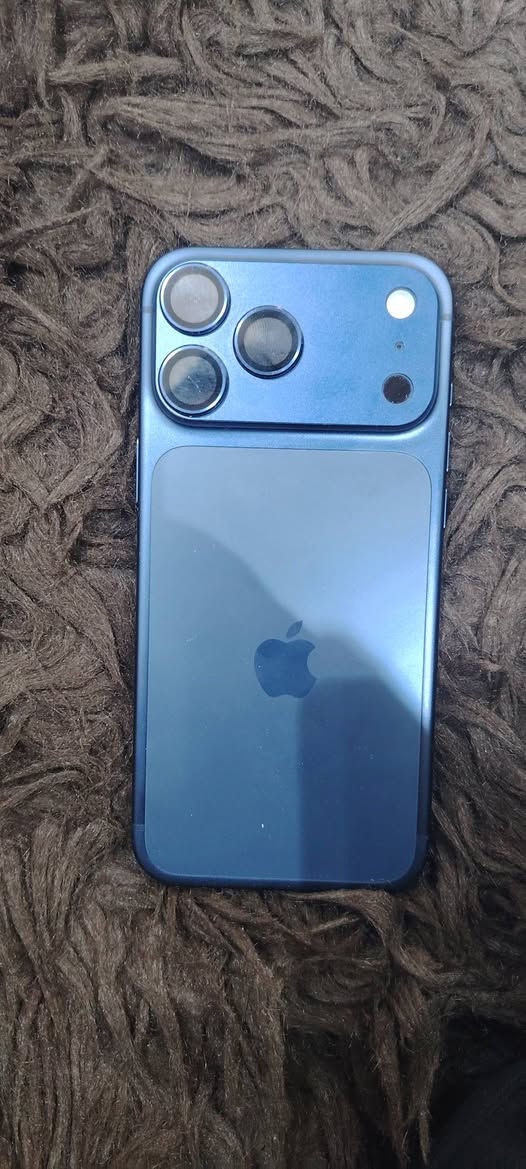 ايفون ١٧ برو ماكس نيلي مستعمل
( بدون كارتونة) كل تفاصيلة مذكورة بالصور بطارية ١٠٠٪
دورات الشحن ٦٦ ضمانة لشهر ال١٠ مكاني بغداد
سعرة مليون و٩٠٠ وبي مجال بسيط
***********
