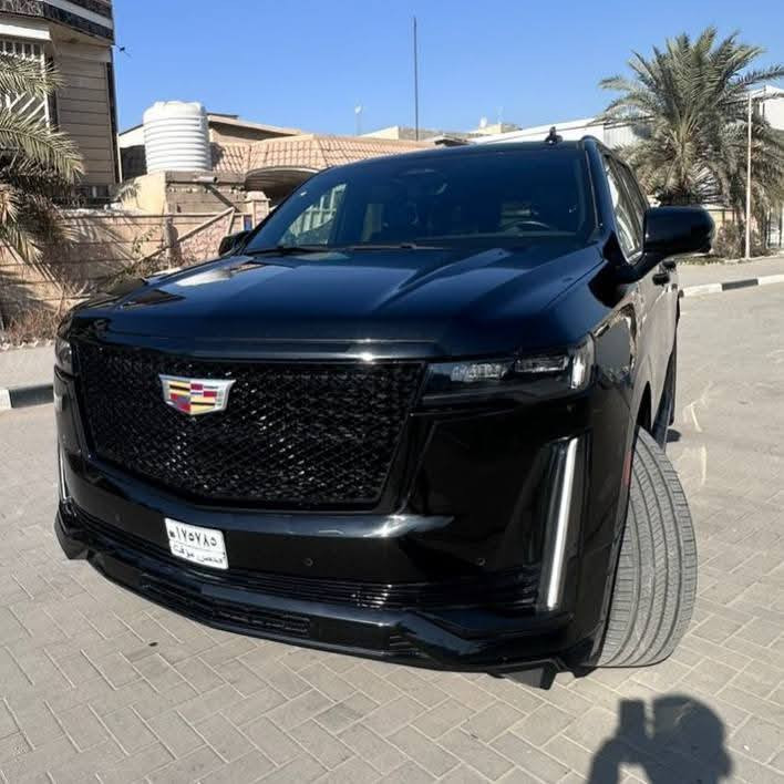 كدلاك  سكاليد شاص طويل
 الفخامه ولاناقه والجمال ؛

CADILLAC , ESCALADE ,SUV, SPORT' 

وارد أمريكي  مكفوله كفاله عامه 

مكينه 6.2L 

الموصفات  

36 سماعه 

جنطه ذكيه 

تشغيل بعد 

تحكم 

توقف ذاتي 

مري شفط 

تشغيل بعد 

كشنات تدففئه تبريد 

موديل 2022 دخول جديد 

ماشيه 37 ميل 

غراضها عددها كله بيه السياره مكفوله 

شرط الفحص فقط شخطوط باجاملغ السايق اثر النقل من امريكا بسيط جداً ومعدل بارد BDR 
رقم صاحب سيارة .   ***********
