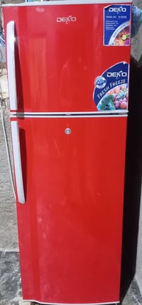 ثلاجه للبيع 07872550766