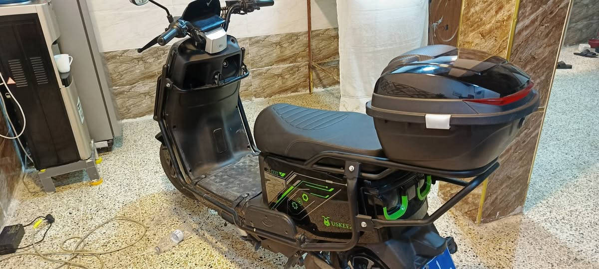 مطور شحن نوعية اوباما جبلي
بطارية عدد 6
مبدا عقل اصلي 
مطور مال جناي للبائع ولاشراي 
نضيف *********** شري تصيل سعرو 650
