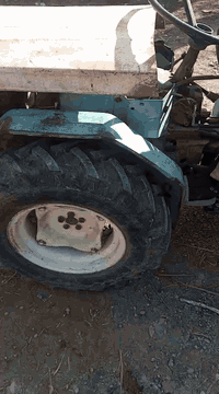 لبيع برتلونة ٢بستم  ***********     ٠٧٧١٦٨٤٧٠٣
