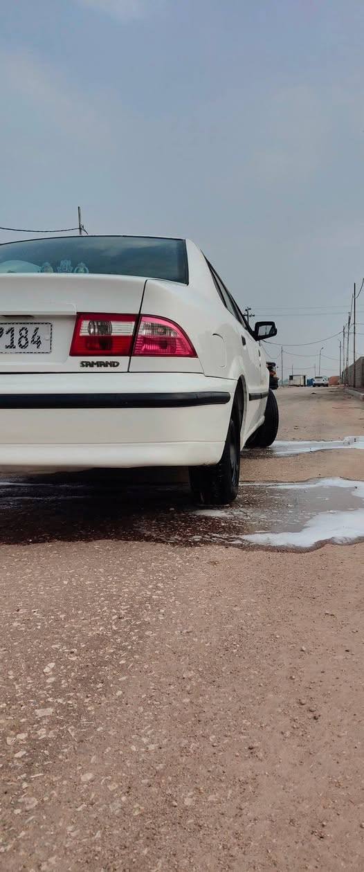 السلام عليكم سمند موديل 2012
سيارة جاهزة مكينة كير حدادية تخم تاير 
تبريد تتفئة  بسمي شخصياً مداور ثاني يوم رقم قادسية انكليزي كهربائيّات كلها شغالة سيارة بلادية ما ملعوب بيها كفالة عامة  عنواني ديوانية مركز اي استفسار خاص او *********** بي واتساب..
