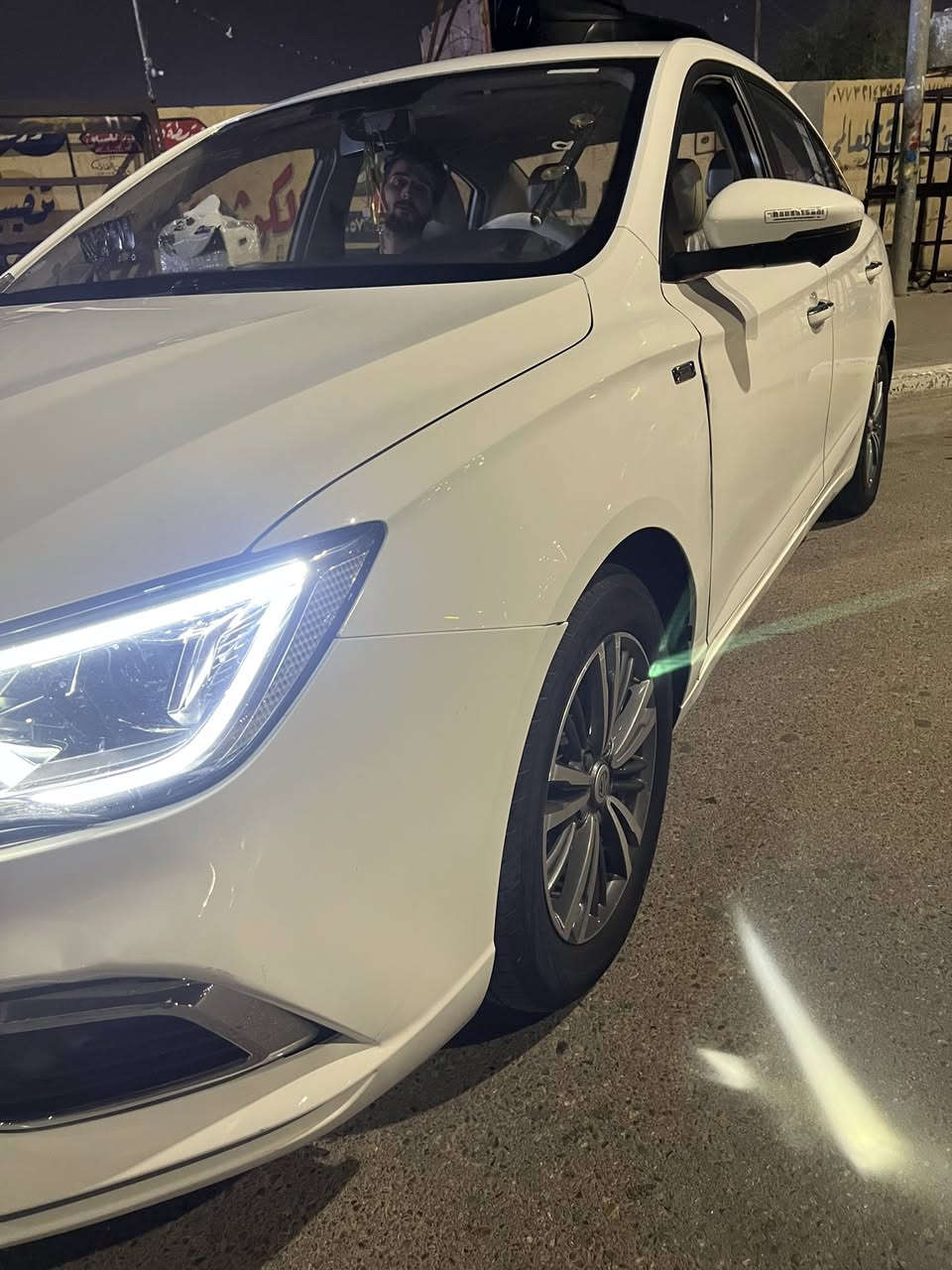 ملاحضة مكلف بنشر الشراي يتصل على رقم وبي خير ويدلل السلام عليكم

سياره امجي MG5 للبيع 

السياره كفاله عامه ما عده لضربه لمذكورة بل سونار

مديل 2024

السياره مفوله مواصفات 

١-بصمه 

2-شاير مري 

3- حساس امامي خلفي 

4 تحكم ستيرن جهتين 

5- شاشه كبيرة  كامرة دوارة

6- كروز سرعة 

7- ويل كب 

8تنته

لون أ بيض 

رقم : بصره مداور ثاني يوم سنويه لغايه 2029

السعر: 88 أو بي مجال حك جيه 

مكان : البصره المركز

السيارة جديدة وكلشي ما عايزة كلها وضع الشركة 

مكينه وكير وحدادية وتبريد وتايرات كلها وضع الوكالة 

معتني بيها من بانزين محسن ودهن اصلي 

بعدها بضمان الشركه 

الرقم : ‭***********

تحياتي للجميع حبايب
