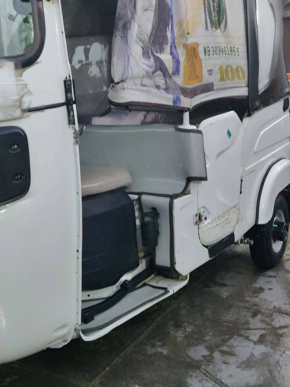 سلام عليكم 
تكتك للبيع موديل 2022شهر 9مكفوله كفاله عامه بسمي تحويل ثاني يوم  مكاني حي اور سبع قصور ***********
