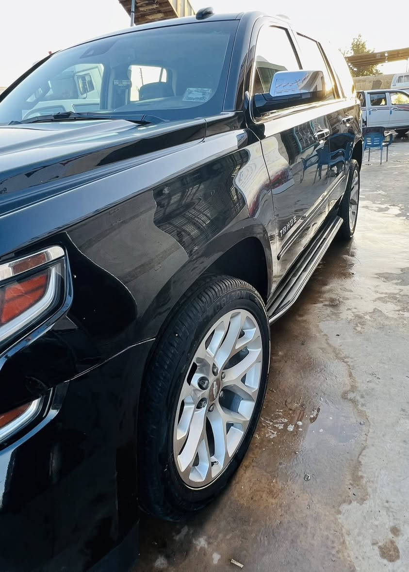 تاهو خليجي وكالة المنصور موديل 2016المواصفات LTZ فول
رقم  بغداد  هزة جديده تحويل ثاني يوم 
مواصفات السيارة 
كشنات كهرباء 
رادار أمام خلفي جانبي 
خمسة بصمات 
شاشة بلقماره
حساسات أمامي خلفي
تحديد مسار 
تحكمات استيرن
كامرأة خلفية 
تشغيل عن بعد
ابل كاربلي 
جنطه كهرباء
فتحت سقف
سماعات Bose
ستيرن كهرباء
كشنات تدفئه +تبريد + كهرباء دواخل كشنات قرميدي 
كشن ذاكره 
السعر 350 
  *********** للاتصال أو واتساب سونار موجود
