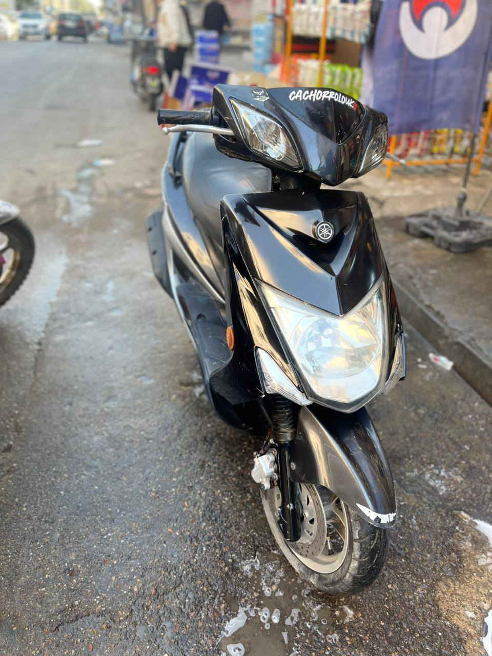 سلام عليكم دراجه سكنس لد كوري دراجه حلوه ومرتبه شلعه معدل ارتب من الصور مكاني الاعظميه سعر واحد وربع وبيها مجال حك الجيه للتواصل فقط على الرقم ***********
مكلف بل نشر
