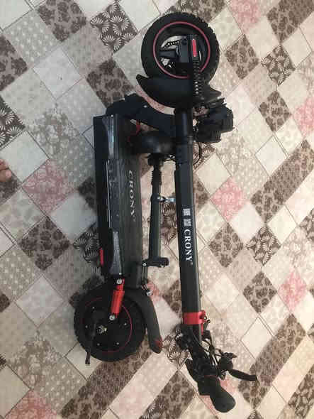 السرعه 70 KM  الفعليه

حجم الملف ٢٠٠٠ واط

5 انضمة قياده مع المشي 

كروز مثبت سرعه

المدى بالشحنه 35 KM

البطاريه ليثيوم  V 48

تحمل وزن 130   KG

الملف نحاس 100%

نضام بريكات دسك امامي خلفي 

نضام تعليق عالي الكفاءه 5 دبل هيدروليك مع الكشن

لايت عدسات زنون 

ايطارات جبليه 

قابل للطي سهل الاءستخدام

السعر 400 الف نهائي اني ماخذه اب 750,000

للأستفسار رقم التلفون ***********
