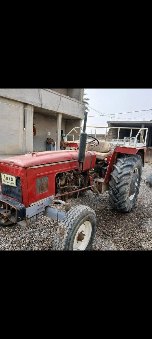 مكلف بالنشر   تركتر عنتر  71موديل 88  كله شرط گير محرك اكسل هودرليك تايرات جدد الثقالات كله موجوده مسجل صلاح الدين العنوان محافضه نينوى ناحية الگياره قريه الاجمسه الشراي الاتصال على الرقم ***********
