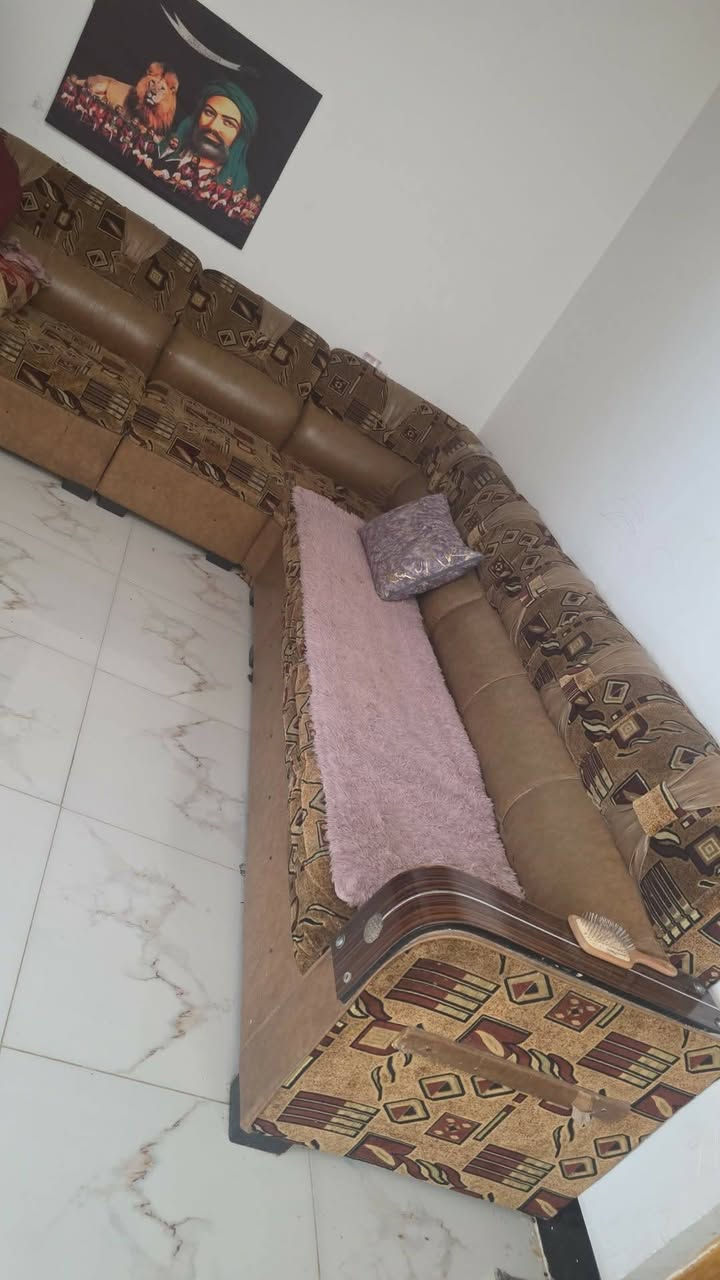 عندي مجمده بس تبرد سعره 50 وبيها مجال وعندي بلازما حجم 32 بدون نت سعرها 70 وبيها  مجال 175 وطاحونه اسعارها 50 ست البيت مع خلاط والكنتور سعره 90 بمجال ابو بابين الكنتورابو سته سعره250 وابي مجاال  والتخم البيجي سعره110 وابي مجال والسنك سعره 375 وابيه مجال  والبرد 30 وابيه مجال مكانهن الغرض نجف


**إذا كنت صاحب هذا الإعلان وتريد حذفه لأي سبب، رجاءا أرسل رسالة إلى الدعم الفني**