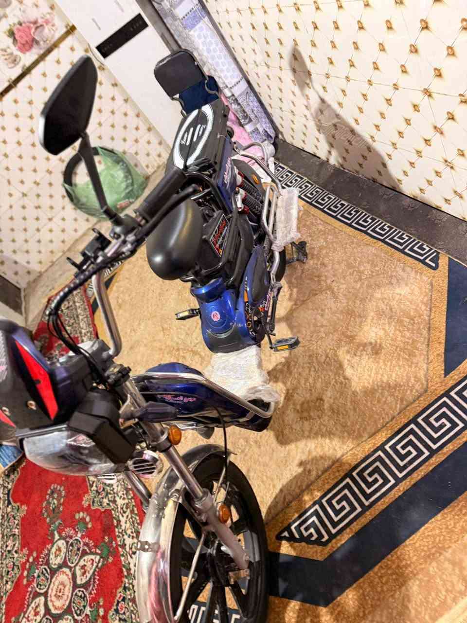 السلام عليكم دراجه شحن للبيع حجم 20 الدراجه جديده كلش وكيله العارضي السعر  500 وبيه مجال كلش


**إذا كنت صاحب هذا الإعلان وتريد حذفه لأي سبب، رجاءا أرسل رسالة إلى الدعم الفني**