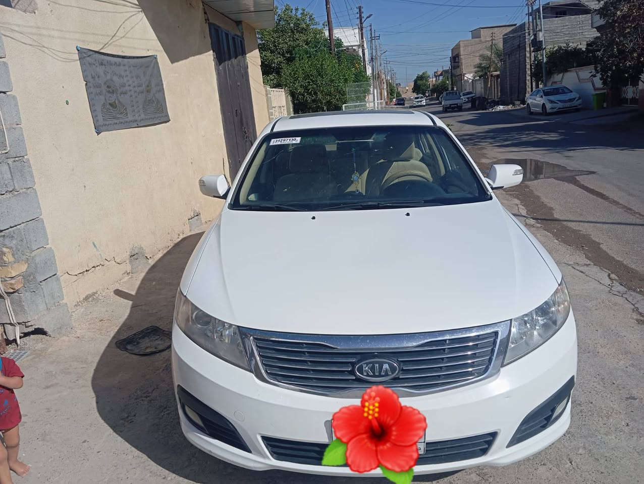 سيارة ابتيمة ٢٠١٠ لمقدس مكفولة وجاهزة من مكينة وگيروحداديات وتخم تايروتبريد وكفالةمن حادث وصبغ ولسونار مرفق للاتصال صاحب السيارة ***********

