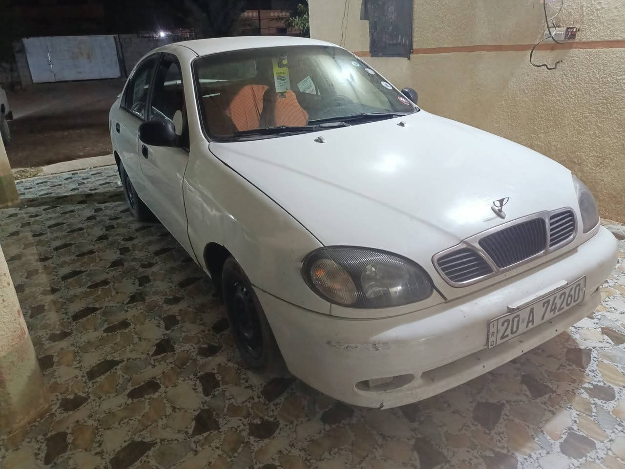 سلام عليكم لانوس موديل ٩٧رقم ديالى دوالي سياره مكفول من محرك وكير تخم تير سعر ٢٩وبيه مجال مكان الخالص ***********
