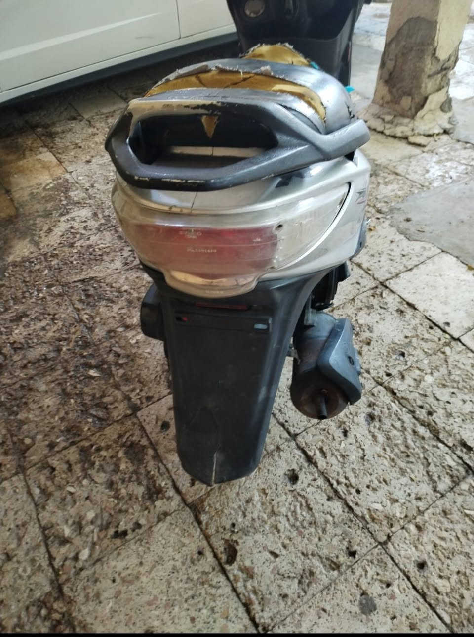 السلام عليكم جي فور للبيع
توني مجفته دراجه جديده ومناقصه شي ان شاء الله
مكاني ناصريه مركز
السعر ٢٨٠ وبيه مجال للطيبين
رقم للتواصل ***********
