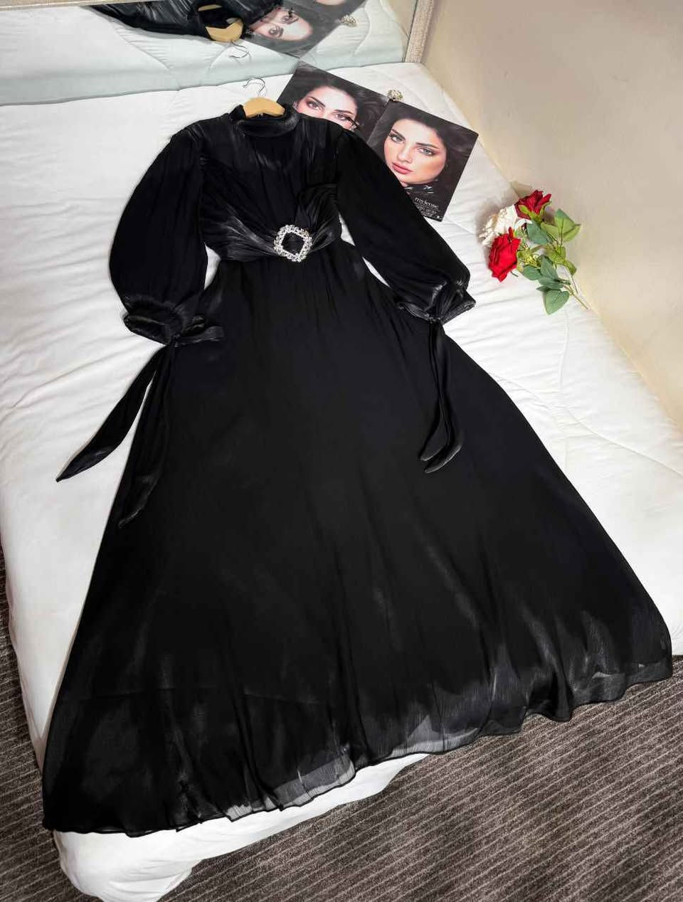 فستان العيد❤‍🩹
السعر 33 الف فقط
خامة اوركنزا مبطن 
38-40-42-44-46-48 بغداد, العراق


**إذا كنت صاحب هذا الإعلان وتريد حذفه لأي سبب، رجاءا أرسل رسالة إلى الدعم الفني**