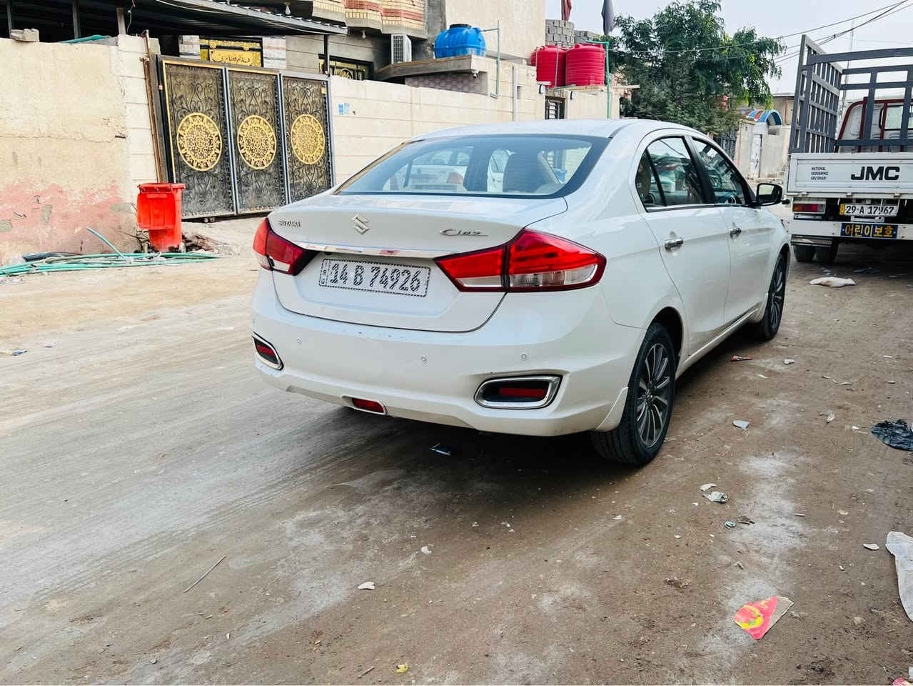 للبيع سازوكي سياز 2023 زيرو ماشيه 17 كفاله من صبغ والضربه والتبديل السياره اقصاد نظام كفيل سياره مواصفات بصمه تشغيل بصمتين بالبيبان 
اشاير بالمري تحكم استيرن كشنات جلد كامره خلفيه حساسات خلفيه حساس ويل لايتات زنون  السياره على وضع الشركه السبير مانازل السعر 115 وبيها مجال قليل الاستفسار *********** البصرة, العراق
