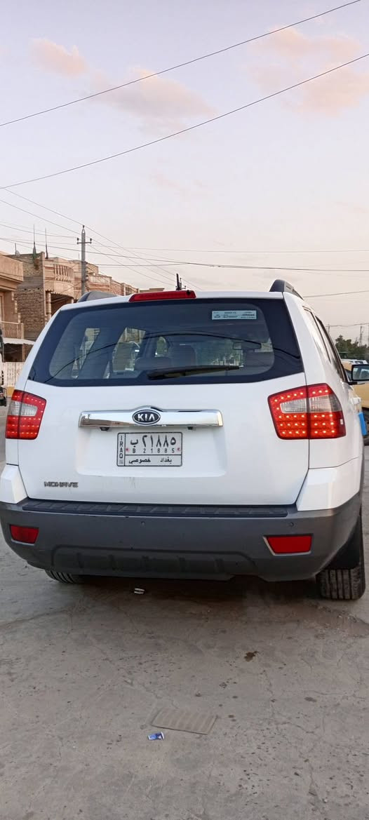 السلام عليكم
موهافي موديل 11 🔥✅ 
مواصفات فول واحد على واحد 
وارد خليجي 
بصمه تشغيل ابواب ترحيب
كشنات جلد وكهرباء 
محرك/V6 /3800 مكفول 
7 راكب 
تبريد ثلاجه 🥶
كاميرات 2
 مري شفط
حزن ميموري
ستيرن يصعد ينزل كهرباء 
وبعد بيه هواي مواصفات
رقم بغداد شرط التحويل 
بيه جاملغ خلفي نصه صبغ وبيه تكحيل بل جاملغ لامامي ثلاث اصابع فقط الباقي مكفول 

----------------------------------------
 العنوان بغداد الشعب 
السعر 135 وبيه مجال 
***********
***********
