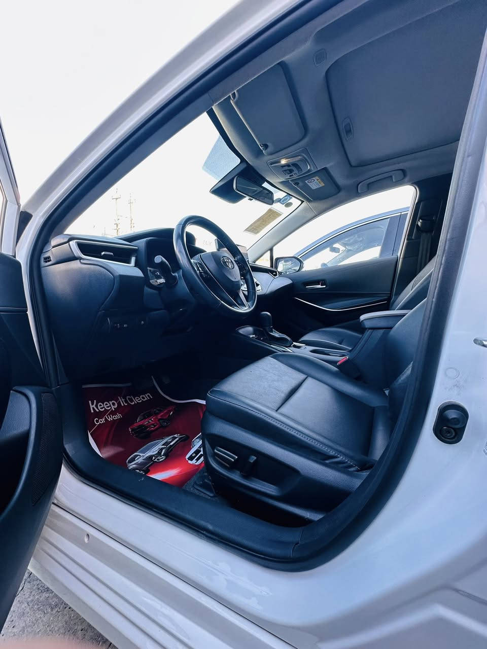 كورلا هايبرد داخل اسود كشن كهرباء مكفوله كفاله عامه من صبغ من تبديل من بارد
ماشيه 11الف فقط 
السعر 155بيهه مجال حك جيه 
الرقم \***********
