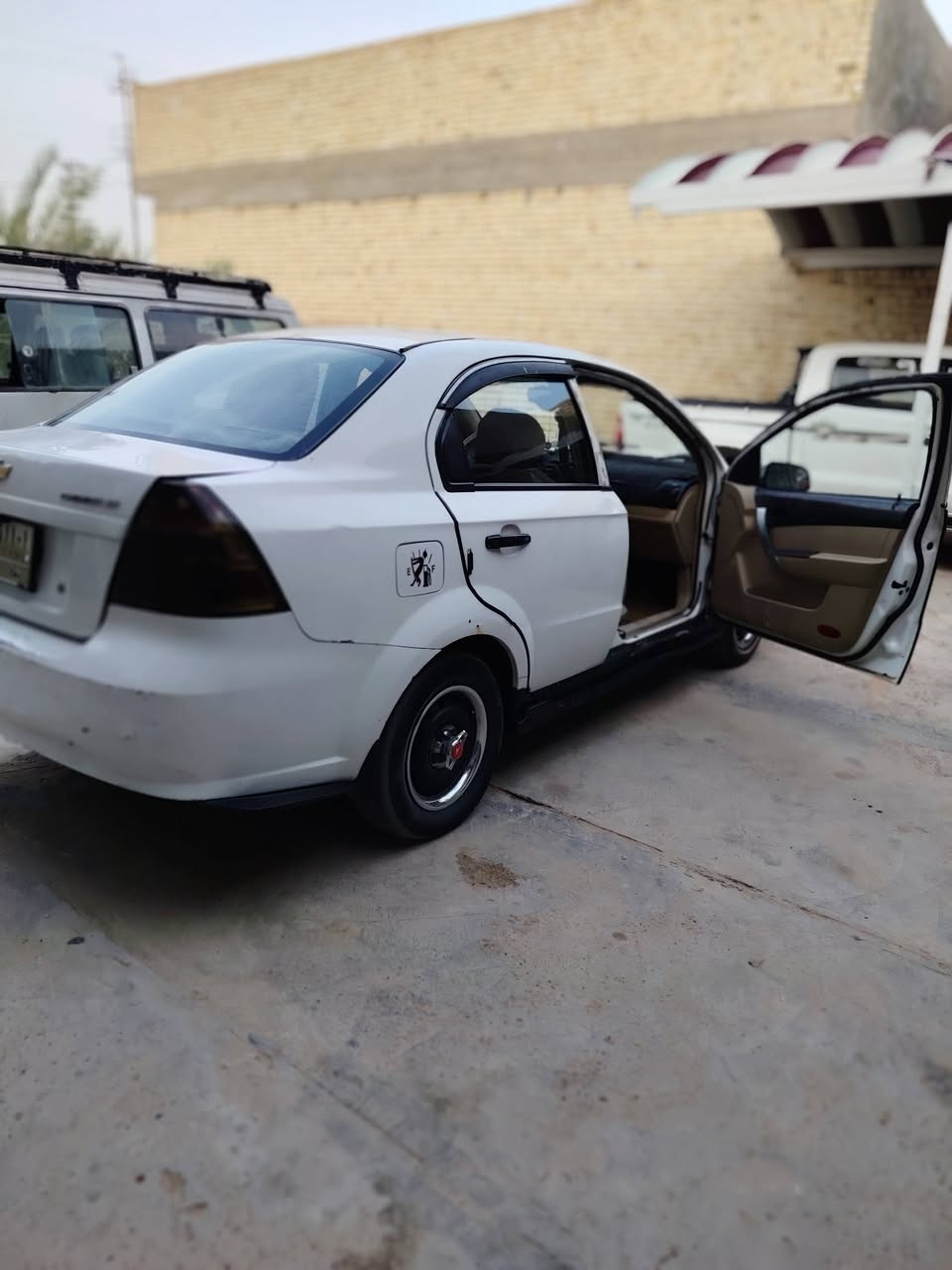 (سلام عليكم)
افيو 2011 متجايه كير ومحرك مشروطات  خليجي 1400 اتوماتيك شاشه 

تصليح  تكم الماميات  رقم بغداد مكان النجف السعر 38 ورقه وبيه مجال قليل (***********)
