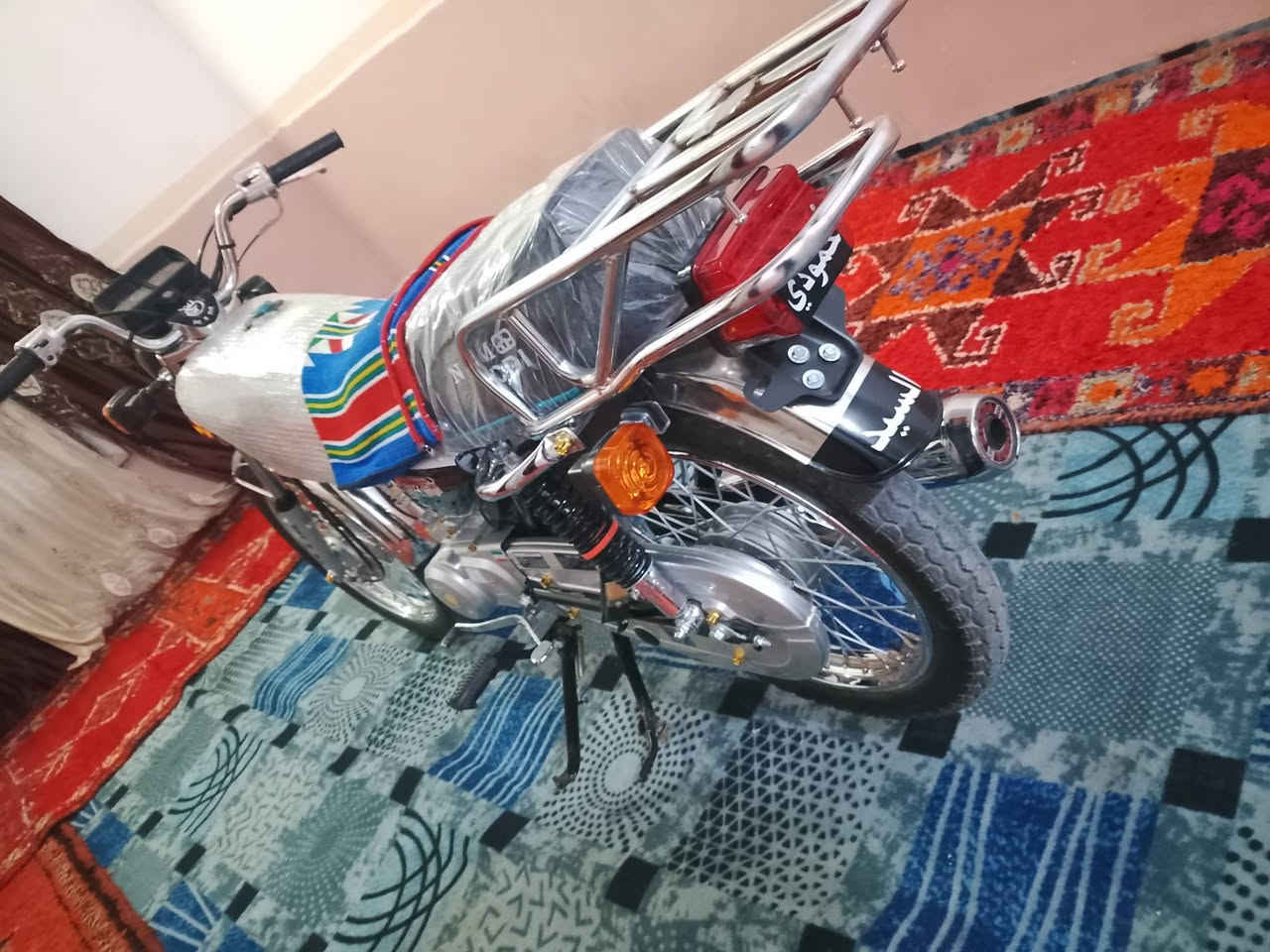 السلام عليكم دراجه للبيع اورق سكنر  موديل 2027 دراجه ما صرله شهر طالعته معرض دراجه نضيفه شوف عينك دراجه باب اول  السعر 760 وبيه مجال  شي قليل مكان كربلاء حي نصر شارع الملعب  رقم ***********
