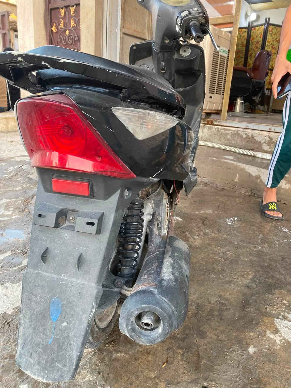 سلام عليكم شباب دراجه ماكس ثعلب  سرعه ١٤٠للبيع شغاله سلف هندر نكره بكل وقت مكينه خير من الله لانضوح لاتبخير السعر ٣٧٥وبيها مجال للشراي المكان بغداد البياع ***********
