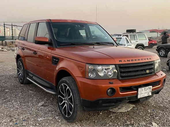 ڕانج ڕۆڤەر 2006 هەشت بستۆنە سوپەرجارجە دەبلەکانی کراوە بە عادی بئ کیشە ناو رەشە بئ رەقەمی دوبەیە بەشەرتی گیرومەکینە تەقەو رەقەی نیە پەلە پەلە بویاخئ هەیە نرخئ 70گەلاو مەجال گورینەوەش اکەم بە شتیک بەدلم بیت ژ.م *********** *********** كالار
