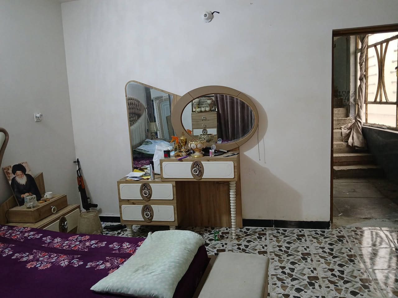 سلام عليكم غرفة تركية للبيع الاستفسار خاص او الاتصال ***********
