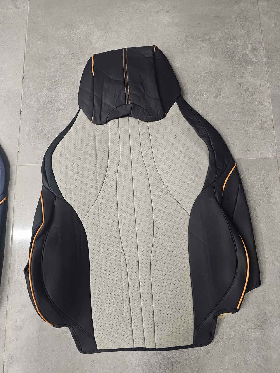 دوشەمە بیلادي مال BYD 
Song plus
qin plus
destroyer  05
seal 05

whatsapp  ***********
