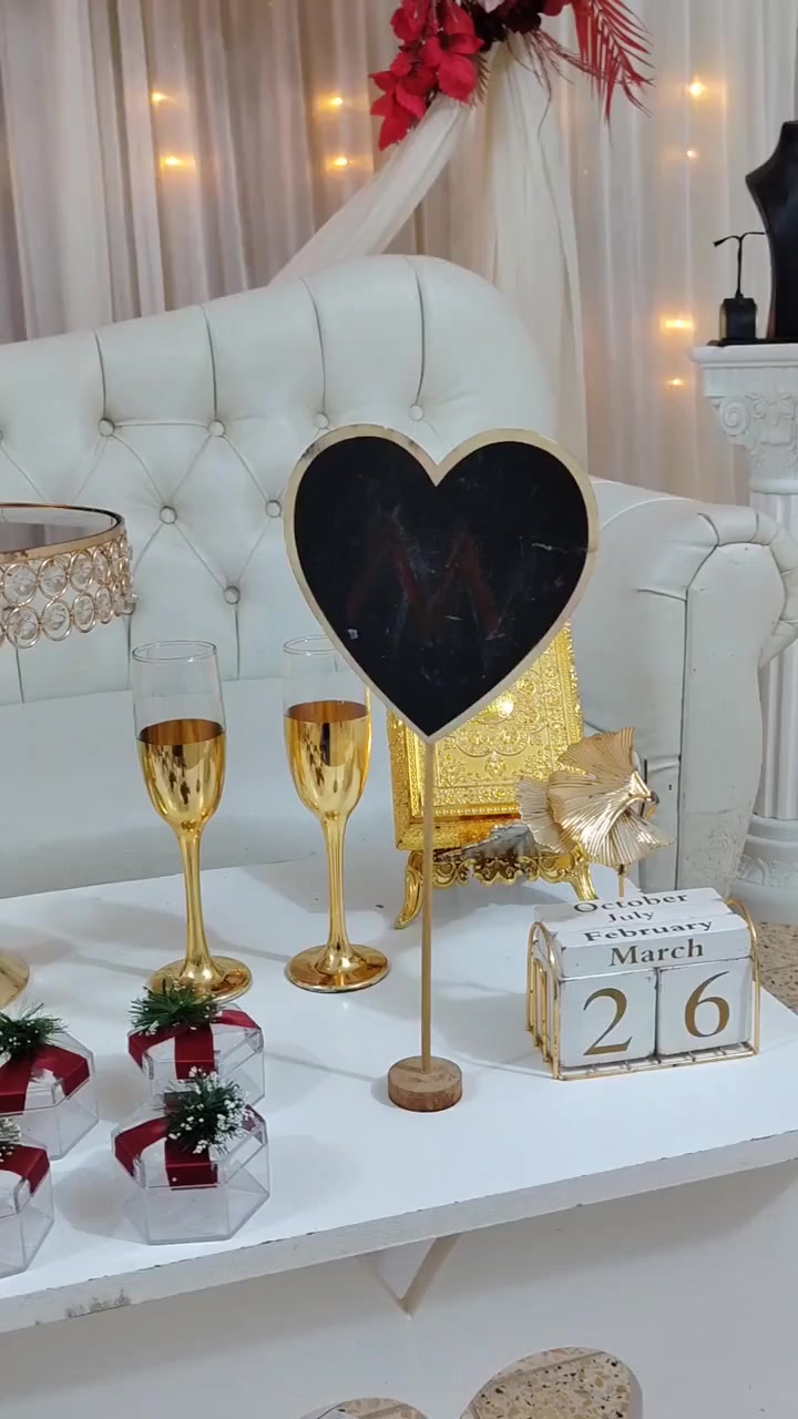 كل أيامنا عيد 
والفرح لازم يكون أفخم 🎉
إذا عدكم عرس أو خطوبة
لا تفوتكم عروضنا الخاصة على كوشات الأعراس المميزة ✨
تصاميم أنيقة…
تفاصيل فخمة…
وأسعار بخصومات خاصة بمناسبة العيد 🎁
العرض لفترة محدودة فقط ⏳
📸 الحجز متوفر الآن لدى
ستوديو وسام للتصوير 
***********
***********
احجز كوشة فرحتك وخلي ليلتك تبقى ذكرى جميلة للأبد
