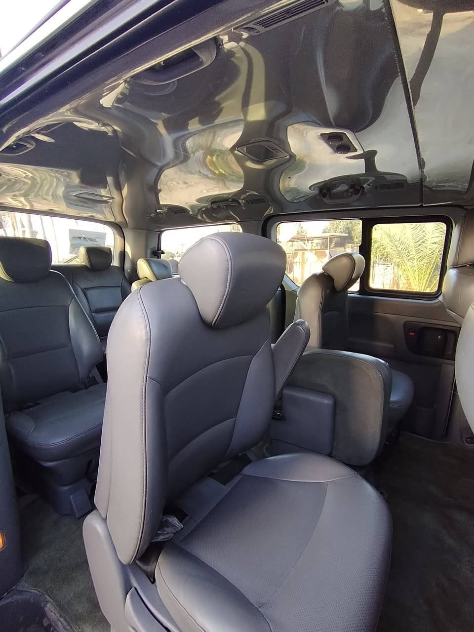 السلام عليكم للبيع استاركس موديل 2020 فول مواصفات مكفولة كفاله عامه من الضربه والصبغ  رقم قادسيه السياره جاهزه من كولشي برغي مناقصه شي مكينه صار 15 يوم من شاده
***********
