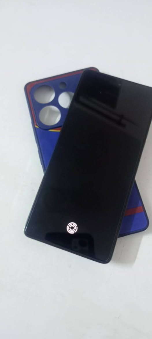 تكنو بوفه6 برو 5G الذاكره 256 الجهاز مال العاب قوي الجهاز نظيف للبيع السعر 150مكاني بغداد جرف النداف يم الشركه العمه لسيارات ***********
