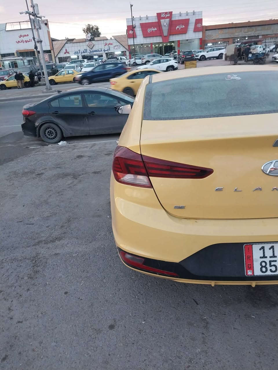 السلام عليكم للبيع النترا موديل 2020مكان واسط #الصويرة سعر 128 وبيه مجال رقم ***********
