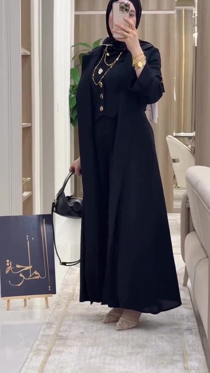 الاستفسار والحجز فقط واتساب+9647775744834
طقم متكون من (كيلوت/قميص/ييلك مع جاكيت متصل)
قماش دابل ايطالي الأصلي والقميص دبي
قياسات 38,40,42,44,46,48 
السعر 60 توصيل مجاني


**إذا كنت صاحب هذا الإعلان وتريد حذفه لأي سبب، رجاءا أرسل رسالة إلى الدعم الفني**
