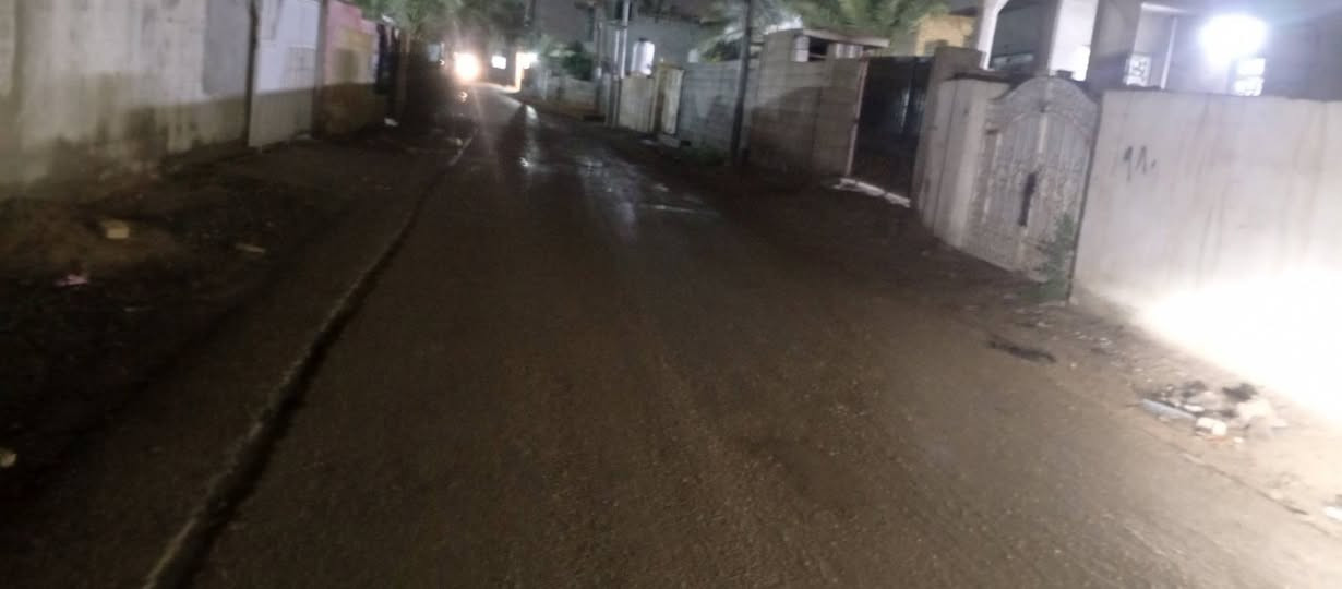 دار للبيع. ركن على شارع تبليط مساحه 132واجهه  11متر. ونزال 12متر طابو زراعي سند 25 يحتوي على غرفه  وصاله ومطبخ وحمامات وحولي العنوان بغداد الكرخ منطقة الدوانم نهاية شرطه الخامسه قرب البياع والسيديه استفسار اتصل على الرقم ***********بي واتساب السعر 60مليون وبي مجال
