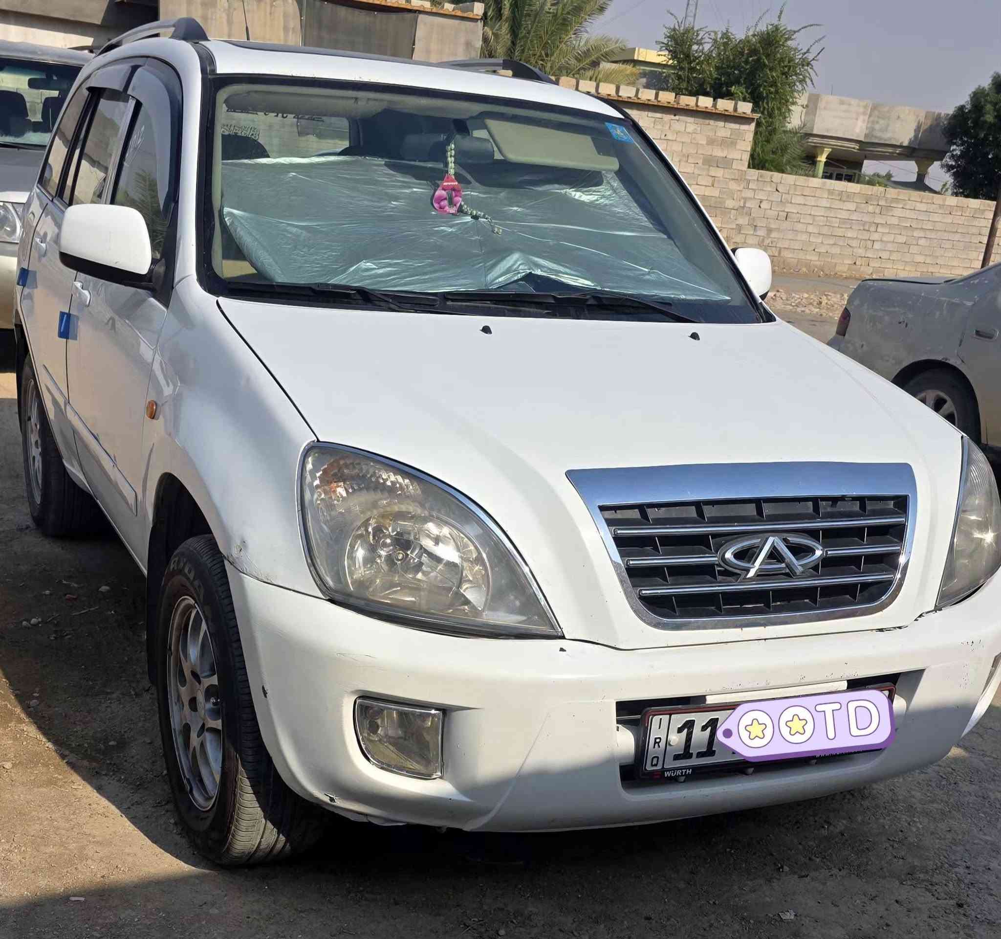 السلام عليكم..
للبيع تيكو موديل 2012 ..محرك 2000..
 كير ميكانيكي..رقم بغداد انكليزي..بأسمي.
السيارة مكفولة من الضربة والصبغ سونار موجود..تبريد..تدفئة..تدفئةكشنات..سلايد..
تحكمات..أرضية جلد..تخم تاير نظيف..
السعر 63 وبيها مجال قليل..
السيارة موجودة بديالى المقدادية للتواصل عالخاص او الاتصال *********** .
