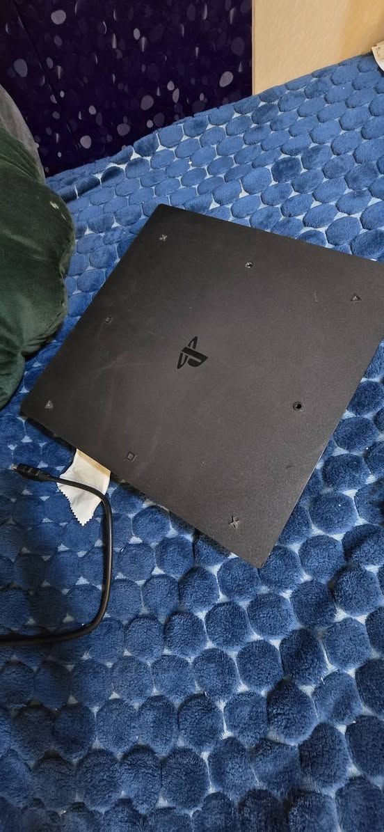 السلام عليكم
🎮Ps4 pro 1tb للبيع
مع ps vr👓
🏎Pxn v9 دركسون كير عادي ٩٠٠ درجه
و ٦ اقراص 
البلي ما مهكر بي حساب ٦٠ لعبه 
و٣ يدات اصليه مو تجاريه
البلي ما مفتوح ولا بي اي ضرر خارجي او داخلي لا هسه ولا سابقا
🎒Vrوحقيبه مع ال  
سعرهن كلهن ٦٥٠ الف
✅️الي يريد يشتري ال في ار وحده عادي
✅️الي يريد يشتري ال دركسون وحده عادي
⛔️لاكن البلي٤ وحده ما ترهم
📞للاستفسار واتساب 
***********
