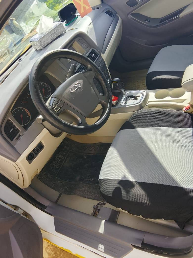 سياره شيري استر موديل 2014 مكينه كامري موديل الفين مكفوله سياره جديده مصفره خط وبحث سنويه ال 28 عنوان كوت منطقة اليوسفيه قرب مركز تدريب القديم السعر 45 بيه مجال قليل *********** خاص مفتوح
